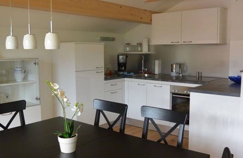 Faistenau Apartment | White vacation apartment
