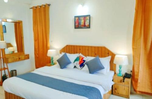 New Manali Villa | White villa cloud 9