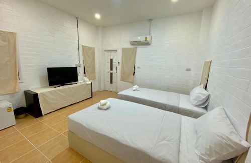 Tha Wang Thong Hotel | Whitehouse cafe&Guesthouse