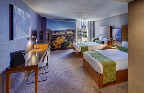 Downtown Reno Hotel | Whitney Peak Hotel Reno, Tapestry Collection by Hilton