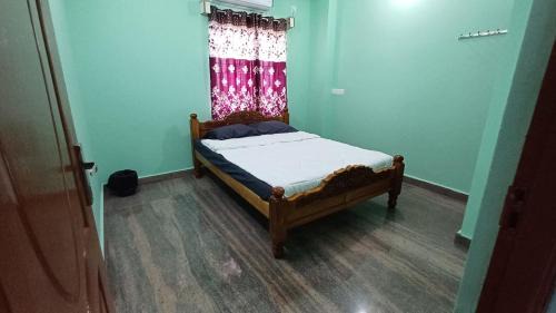 Urapakkam Hotel | WHITRS INN KILAMBAKKAm