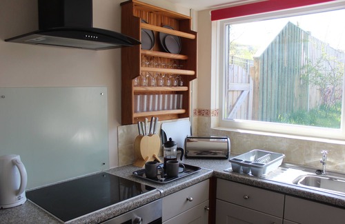 Tregaron House | Whole house sleeps 5, private garden with hot-tub, pet friendly.