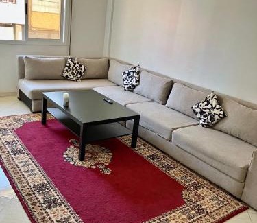 Khemisset Apartment | WiFi & Smart TV & Netflix & Free Parking & Full Kitchen & Heating & Washing Machine