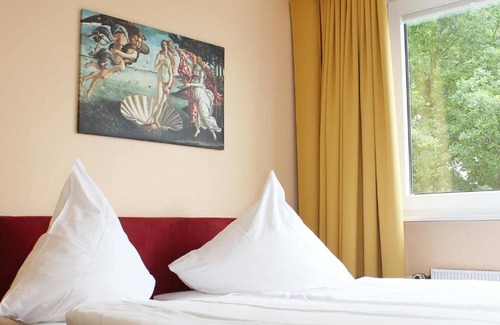 Henstedt-Ulzburg Hotel | Wiking Hotel