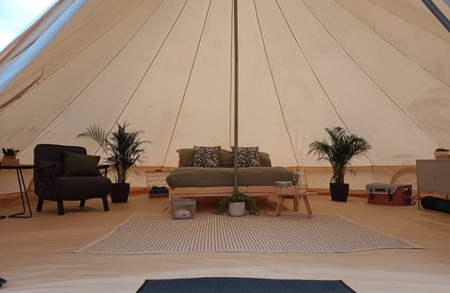 Schwarzau im Gebirge Other | Wild Glamping in the Vienna Alps