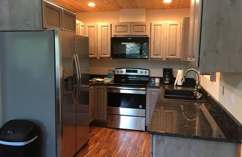 Ketchikan Cabin | Wild Wolf Alaska Cabin - Gorgeous Property