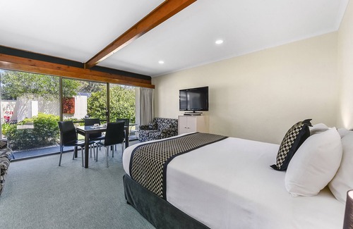 Naracoorte Hotel | William Macintosh Motor Lodge