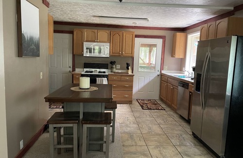 Willow House | Willow, Alaska getaway with a private lake access!