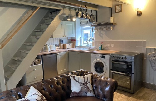 Barnard Castle Cottage | Willow Cottage, cosy & quirky in Middleton in Teesdale