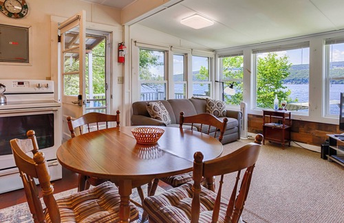 Hammondsport Cottage | Willow Point: Location,Location,Location!