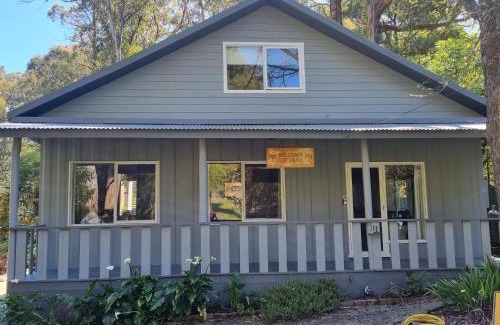 East Warburton House | Willows Cottage