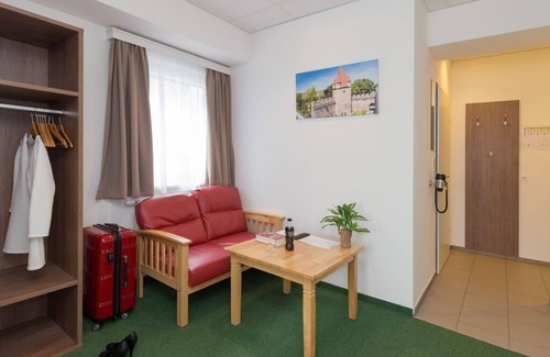 Wiener Neustadt Bed & Breakfast | Win Budget B&B