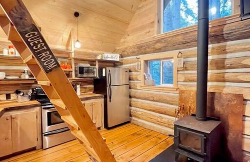 Regional District of Nanaimo Cabin | Wind Down Log Cabin in the Woods with Cozy Woodstove