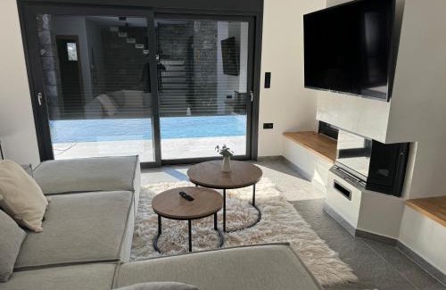 Amarinthos Villa | Windmills & The Villas-Aiolos ll