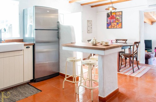 Mafra Villa | Window to the Valley