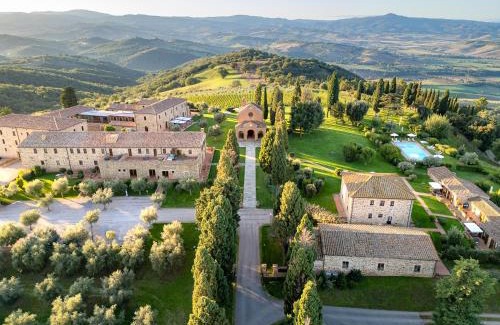 Cinigiano House | Wine Relais In Montecucco - ColleMassari Hospitality