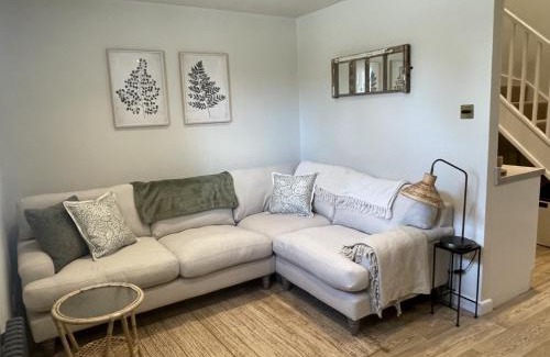 Whaddon House | Wisteria Cottage - 2 bed near Bath & many NT sites