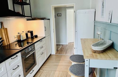 Gehlsdorf Apartment | Wohlfühl-wohnung mit Ausblick! Ihr Idealer Ausgangspunkt für den Ostsee-urlaub