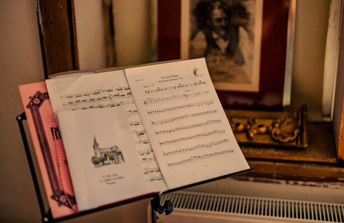 Ternitz Villa | Wohnen wie im 19. Jahrhundert