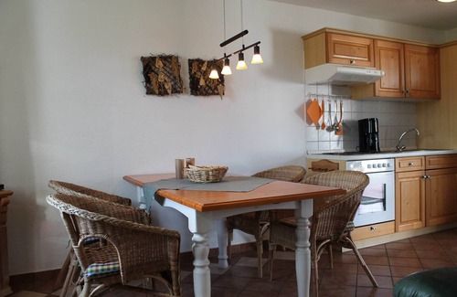 Dargun Apartment | Wohnung in Dargun mit Pool und Streichelzoo