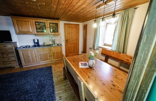 Kochel am See Apartment | Wohnung Wiesenblick im Landhausstil