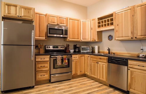 Whitefish House | Wolves Den Lodge at Star Meadows Ranch