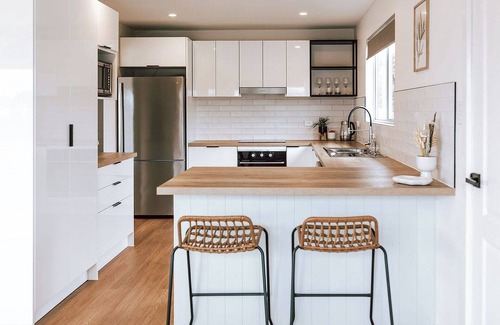 Swansea House | Wombat Hollow - Freycinet Holiday Houses