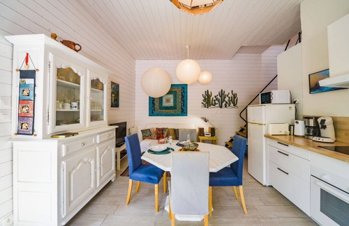 Chissay-en-Touraine House | Wonderful private villa for 3 people with WIFI, TV and pets allowed