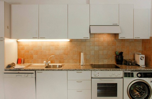 Bellinzona House | Wonderful private villa for 4 people with WIFI, TV, patio, pets allowed and panoramic view
