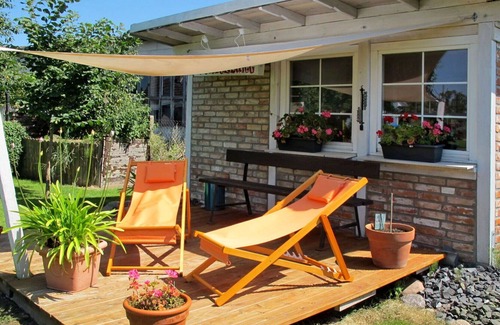 Zussow House | Wonderful private villa for 4 guests with TV and patio