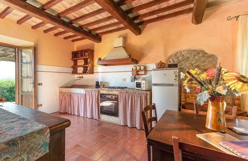 Cinigiano House | Wonderful private villa with private pool, A/C, WIFI, TV, patio, pets allowed and panoramic view