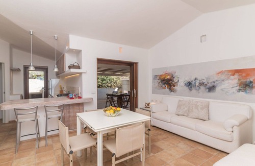 Portobello di Gallura House | Wonderful private villa for 6 people with WIFI, TV, terrace and pets allowed