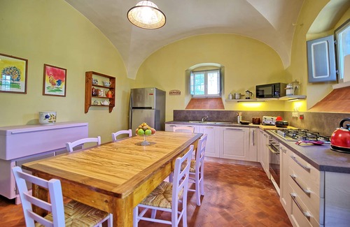 Le Piazze Villa | Wonderful private villa with WIFI, A/C, private pool, TV and panoramic view, close to Arezzo