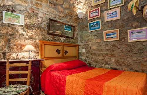 Herrerias House | Wonderful private villa for 2 people with TV, terrace and parking