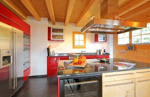 Ollon House | Wonderful private villa for 8 people with hot tub, WIFI, TV, terrace and pets allowed