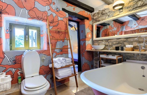 Kotli House | Wonderful villa for 8 guests with A/C, WIFI, TV, terrace, pets allowed and parking