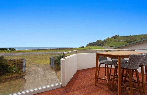 Waiotahi House | Wonderful Waiotahe Beach