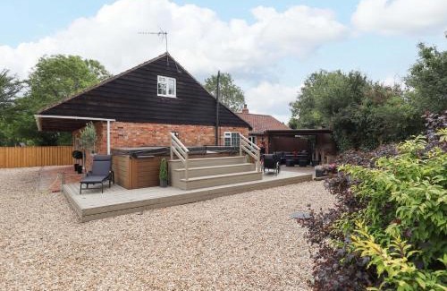 Boston House | Wood Farm Cottage