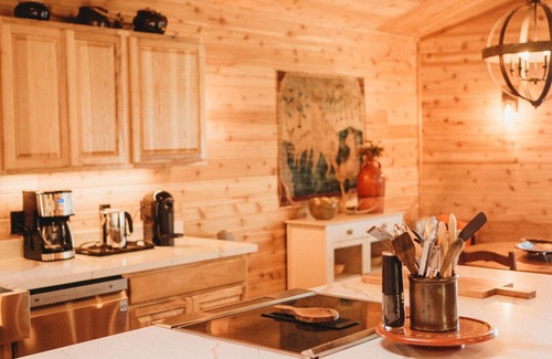 Port Angeles Cabin | Woodland Bluff
