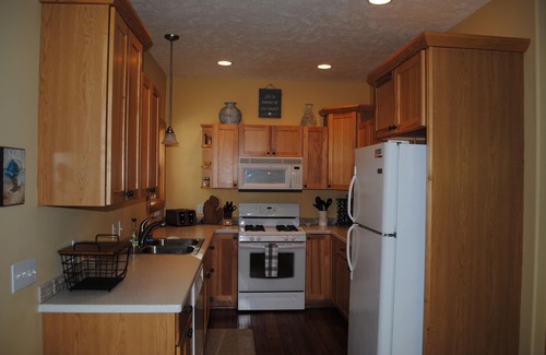 Pentwater House | Woodland Dunes on Lake Michigan