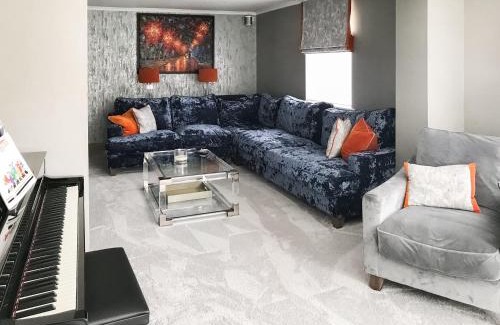 Four Marks House | Woodlea Farm