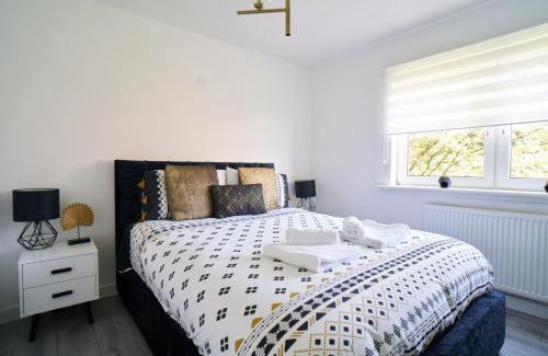 Coatbridge Apartment | Woodside Apartment