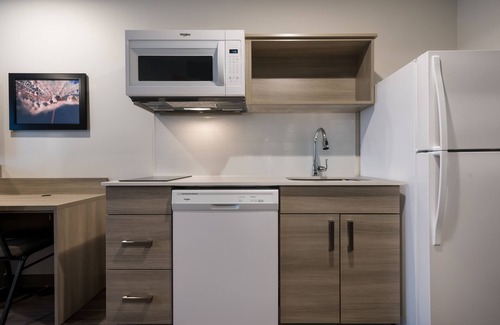 East Lansing Hotel | Woodspring Suites East Lansing - University Area