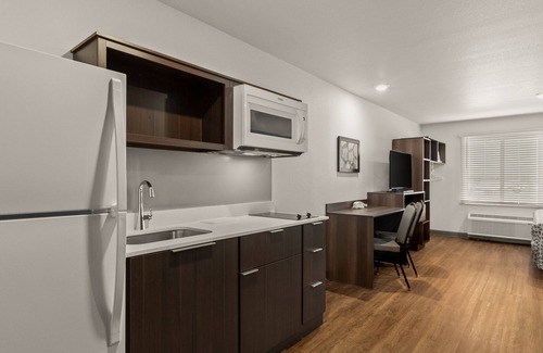 Greeley Hotel | WoodSpring Suites Greeley