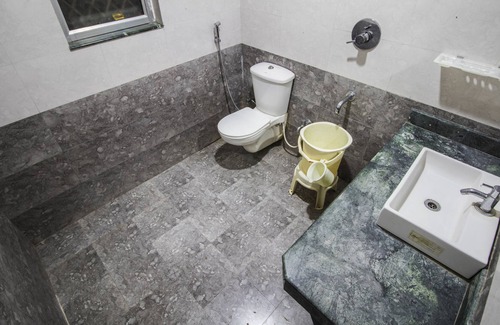 Sohagpur Hotel | WOWSTAYZ Cheetal Resort