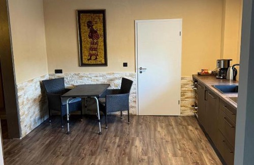 Hirschberg Apartment | Wunderschöne Ferienwohnung mit Kamin in Göritz 07927 Hirschberg