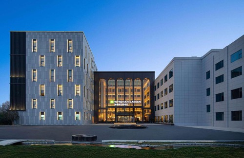 Xiangzhou District Hotel | Wyndham Garden Xiangyang Xiangzhou