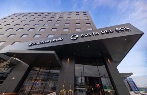 Callao Hotel | Wyndham Grand Costa Del Sol Lima Airport