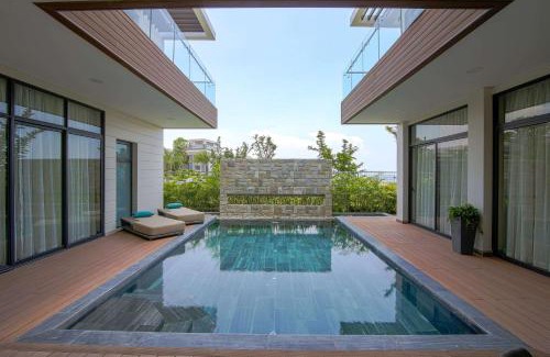 Cam Ranh Hotel | Wyndham Grand KN Paradise Cam Ranh