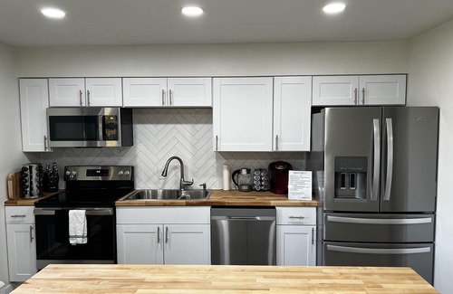 Spenard Apartment | Wyoming